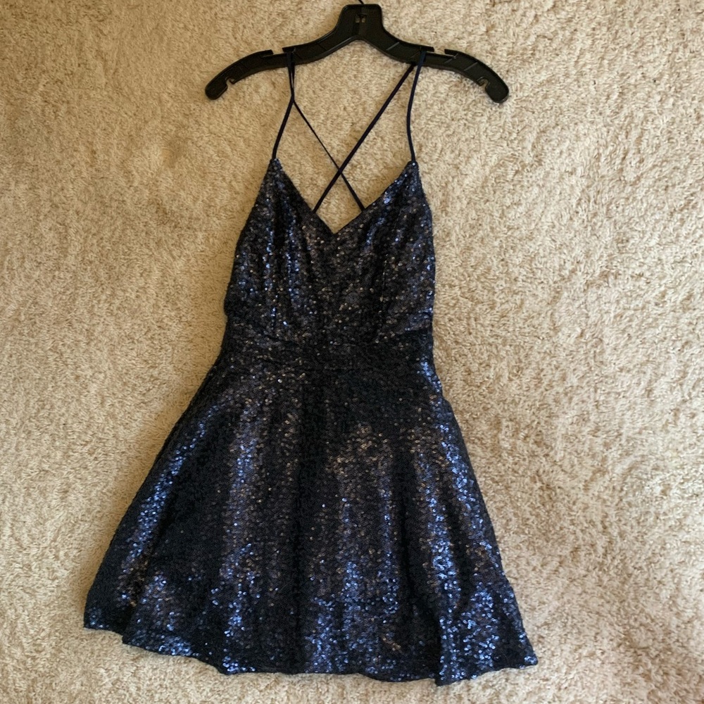 Tobi XS navy sequin dress - never worn!